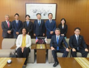 表敬訪問の様子
