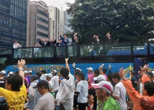 スタートセレモニーの様子