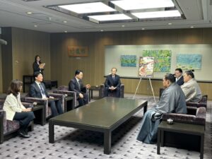 表敬訪問の様子